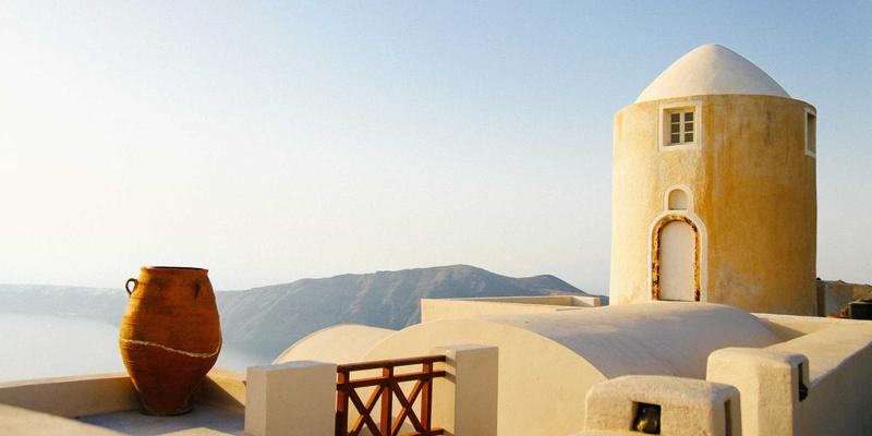 商业资讯15：创业指导、市场分析与最新商业新闻的深度解读