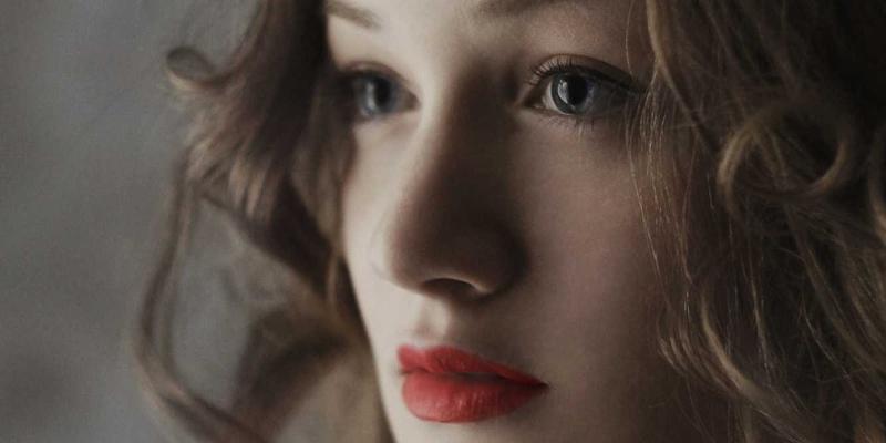 洞见市场先机：华商网365如何赋能企业决策与商业新闻解读